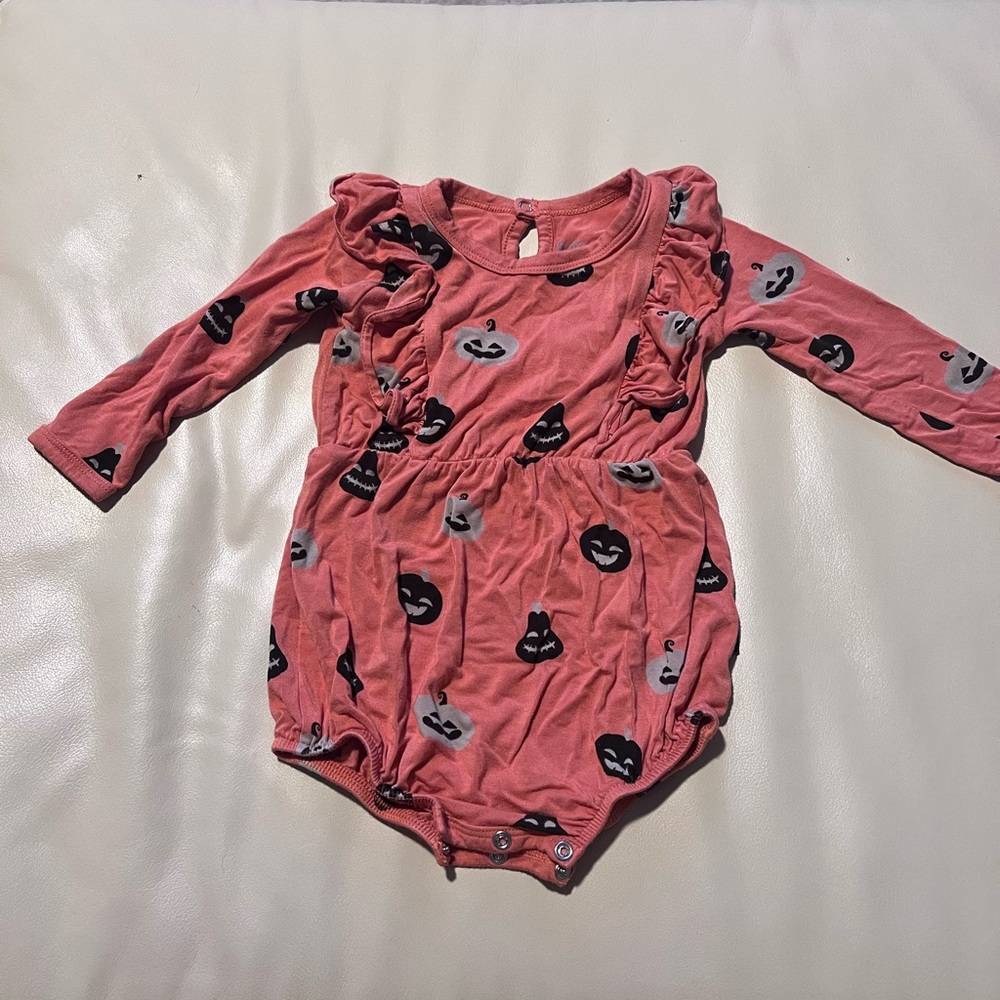 Kyte Baby Halloween Pumpkin Long Sleeve Bubble Romper 6-12 months - Picture 2 of 5
